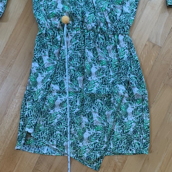EUC Cabi Green Floral Leaf Faux Wrap Print Dress XS Style 208 - Picture 8 of 8